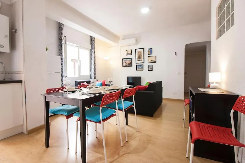 Entire 3 Room Flat In City Center - Canast Malaga