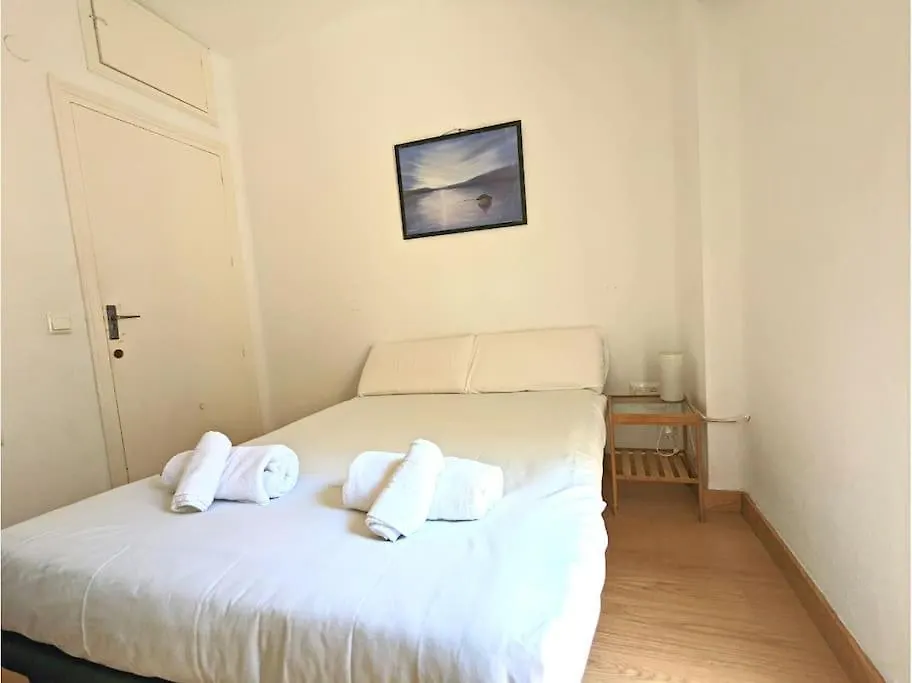 Entire 3 Room Flat In City Center - Canast Malaga